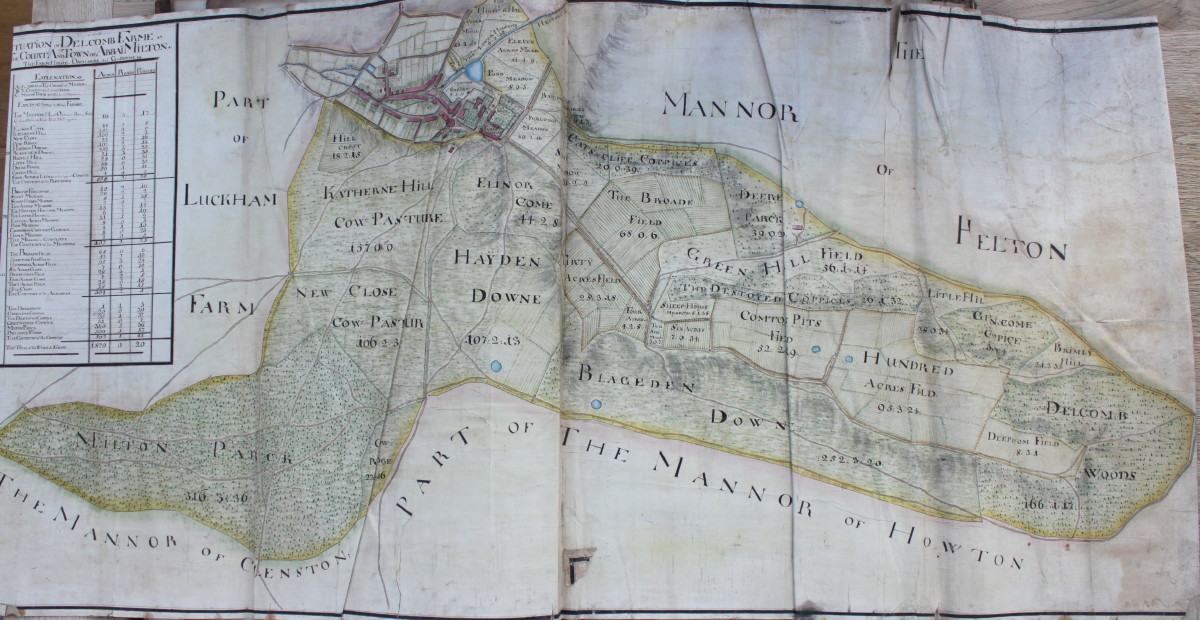ALBUM OF ESTATE MAPS & PLANS 1656 & 1734. Books PBFA