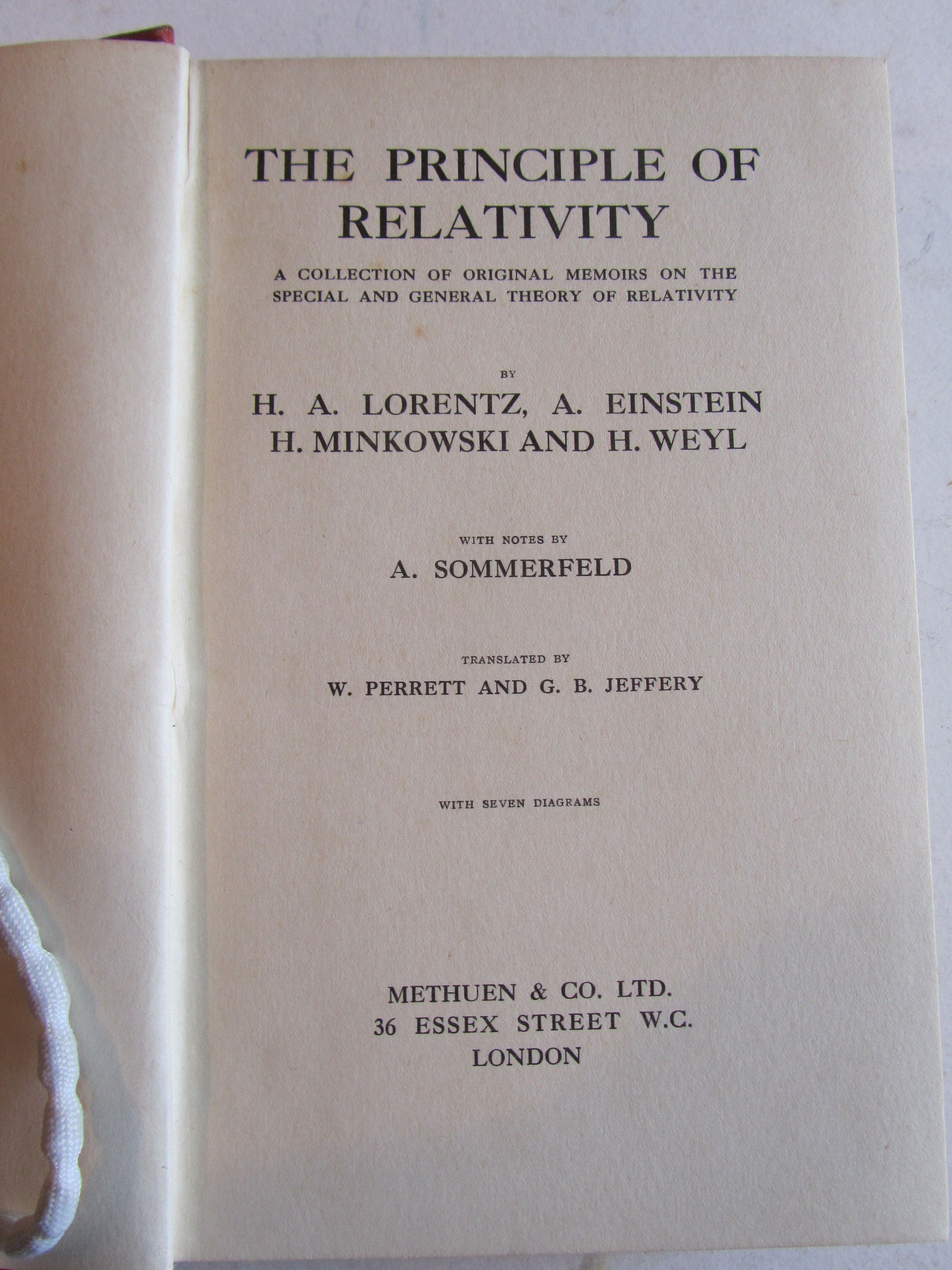 The Principle of Relativity : A Collection of Original Memoirs on the ...